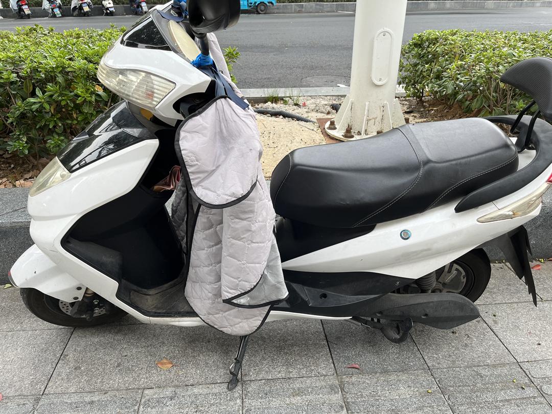 上门换电动车电瓶服务_上门电动电瓶换车多少钱_电动车上门换电瓶