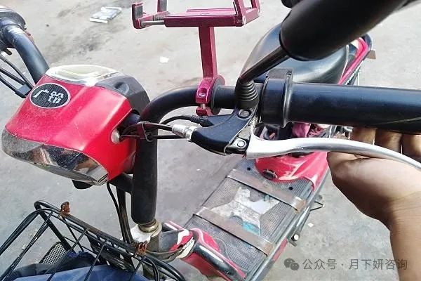 附近24小时上门维修电动车电话：400-886-3675，附近电动车补胎-换胎-线路检修-换电瓶-开锁-换锁【本地救援师傅】