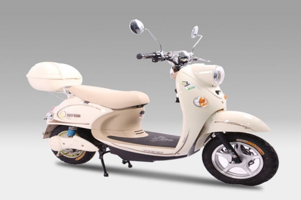 电动车电池安全与维护